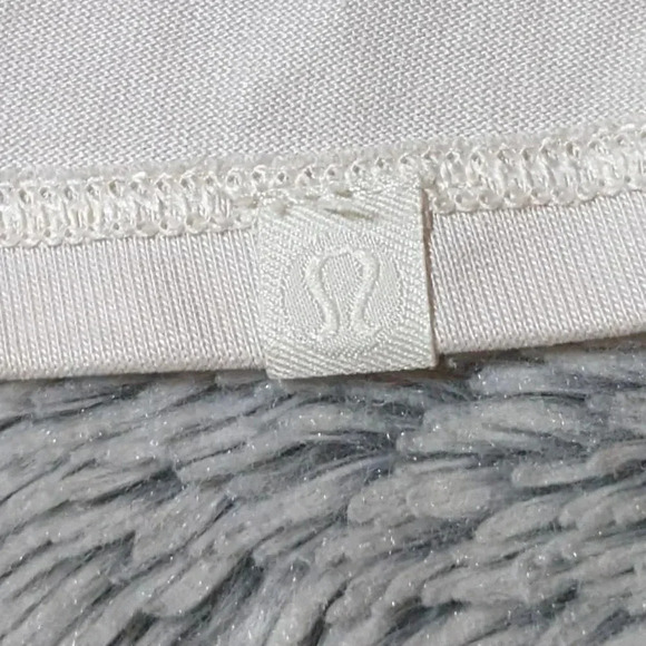 Lululemon Soft Midi White Dress High Side Slits Size 6 - Picture 6 of 7